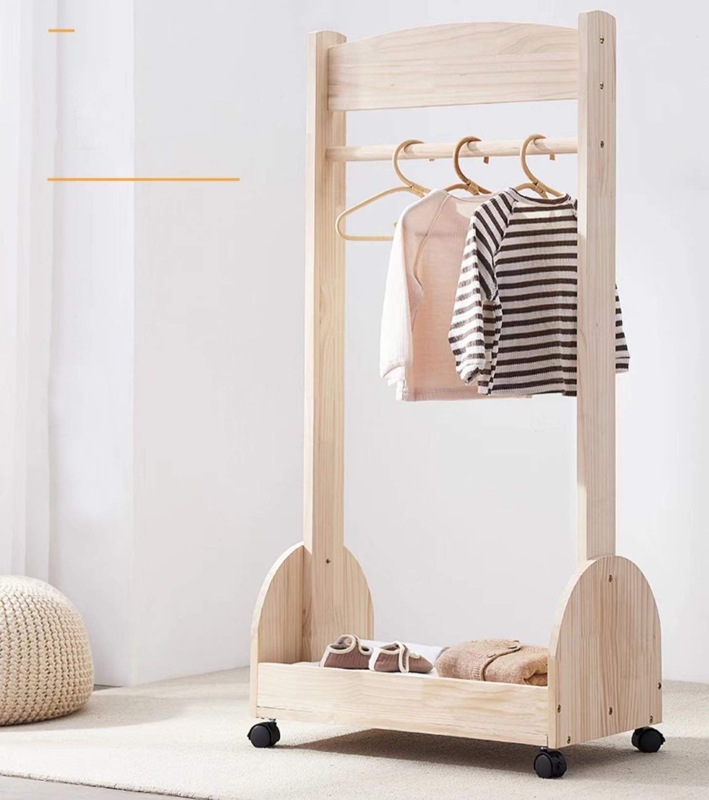Custom Hanger Factory Wholesal - Baby Clothing Display Stand avis et prix