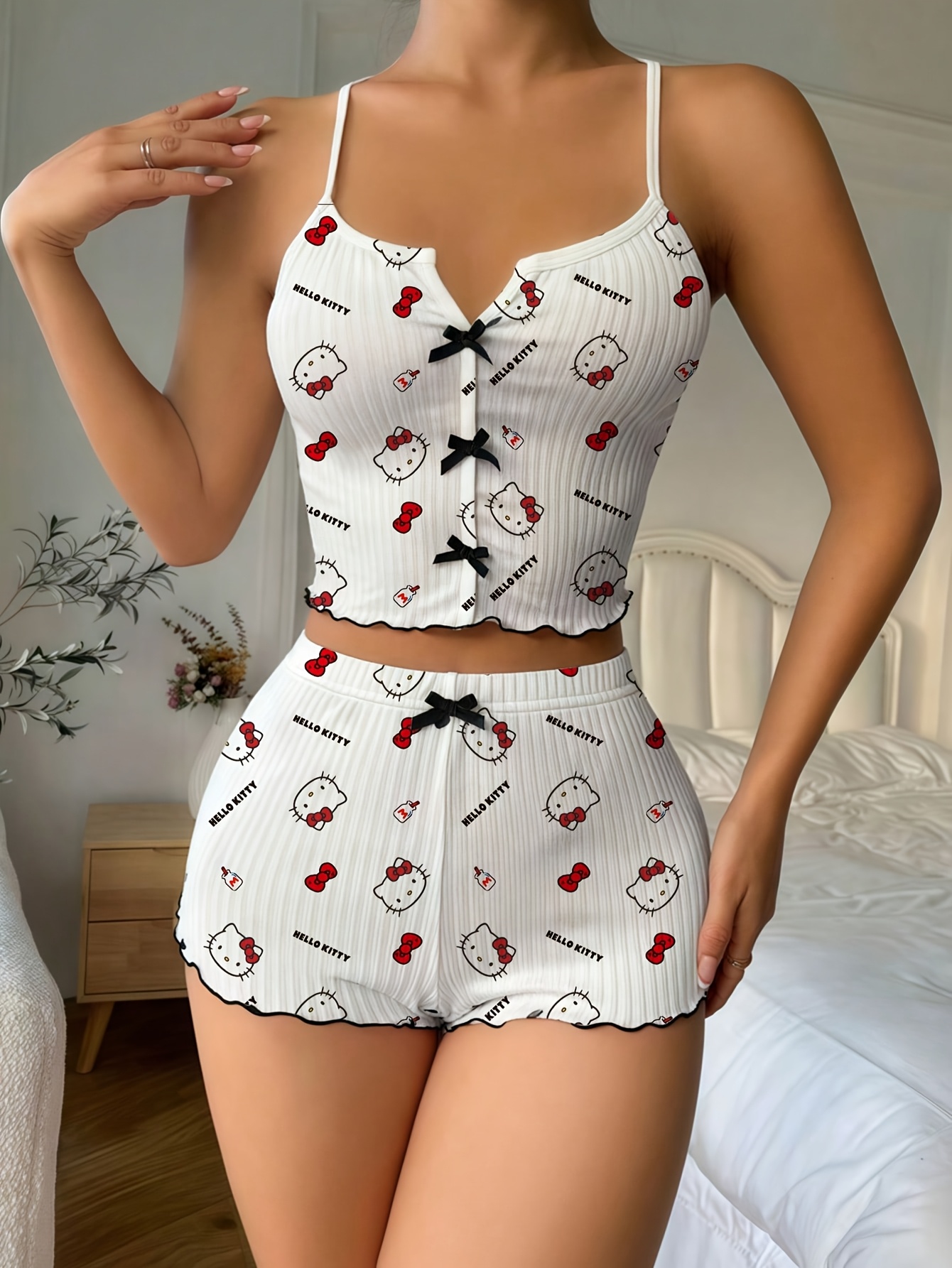 Sanrio Hello Kitty Bowknot Sus - Summer Short Set avis et prix