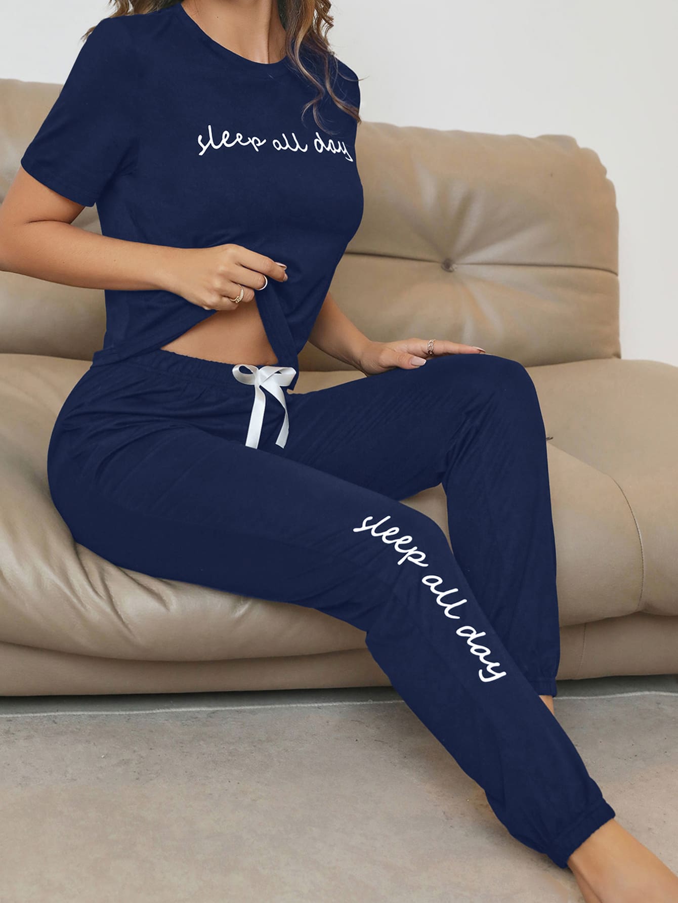 Sleep All Day Slogan Tee And B - Summer Short Set avis et prix